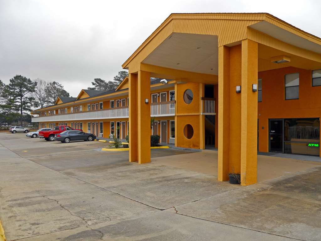 Americas Best Inn - Savannah I-95 Джорджтаун Экстерьер фото