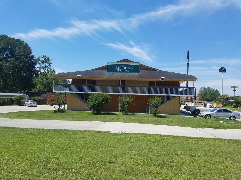 Americas Best Inn - Savannah I-95 Джорджтаун Экстерьер фото