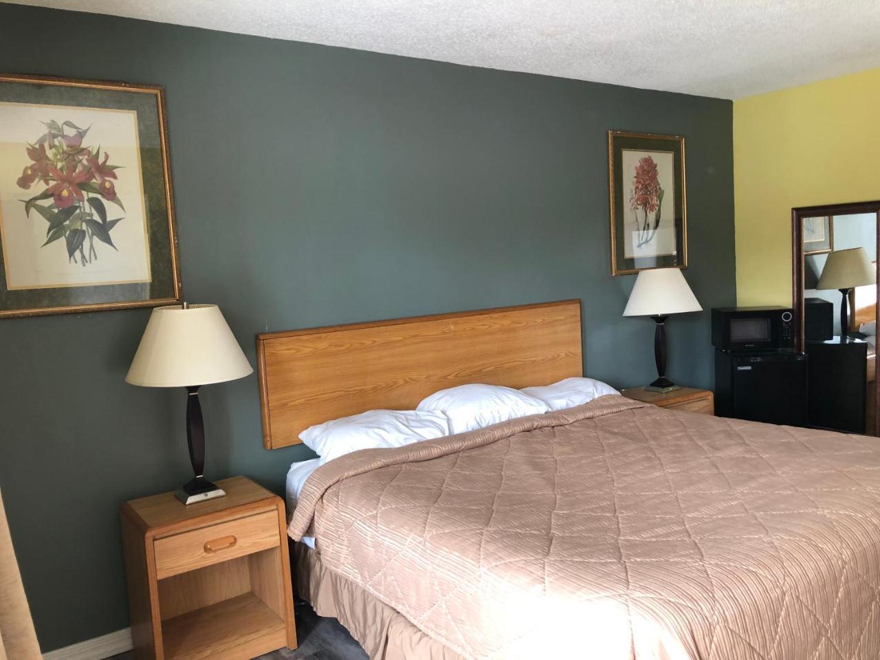 Americas Best Inn - Savannah I-95 Джорджтаун Экстерьер фото